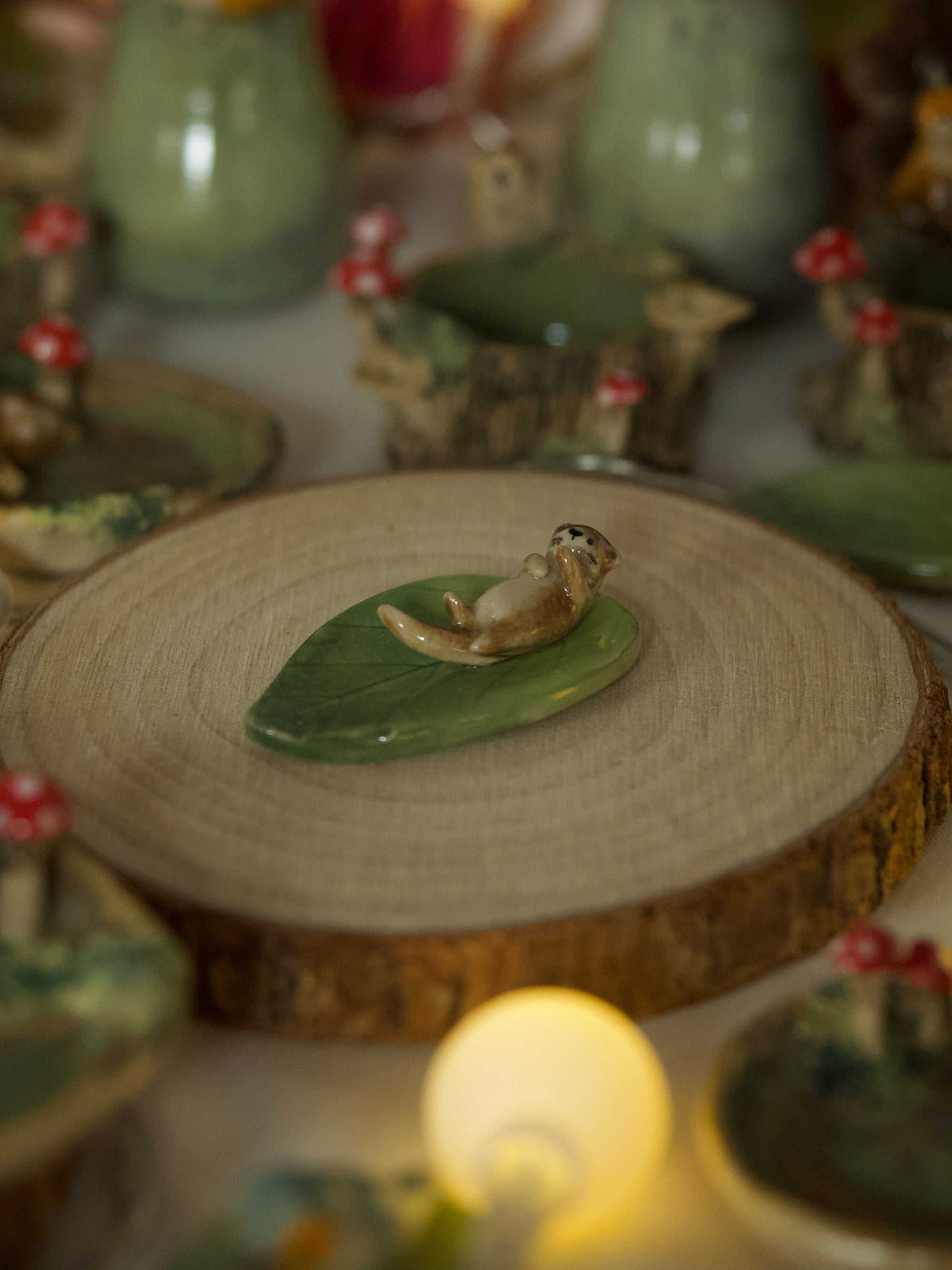 Sleeping Otter Leaf Trinket 4 length x 2.5 width (cm)