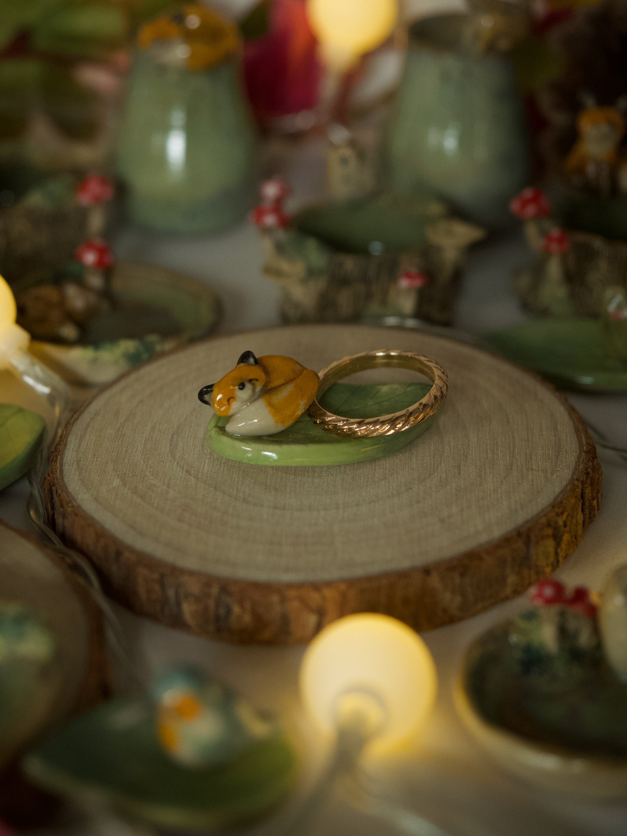 Sleeping Fox Leaf Trinket 4 length x 2.5 width (cm)