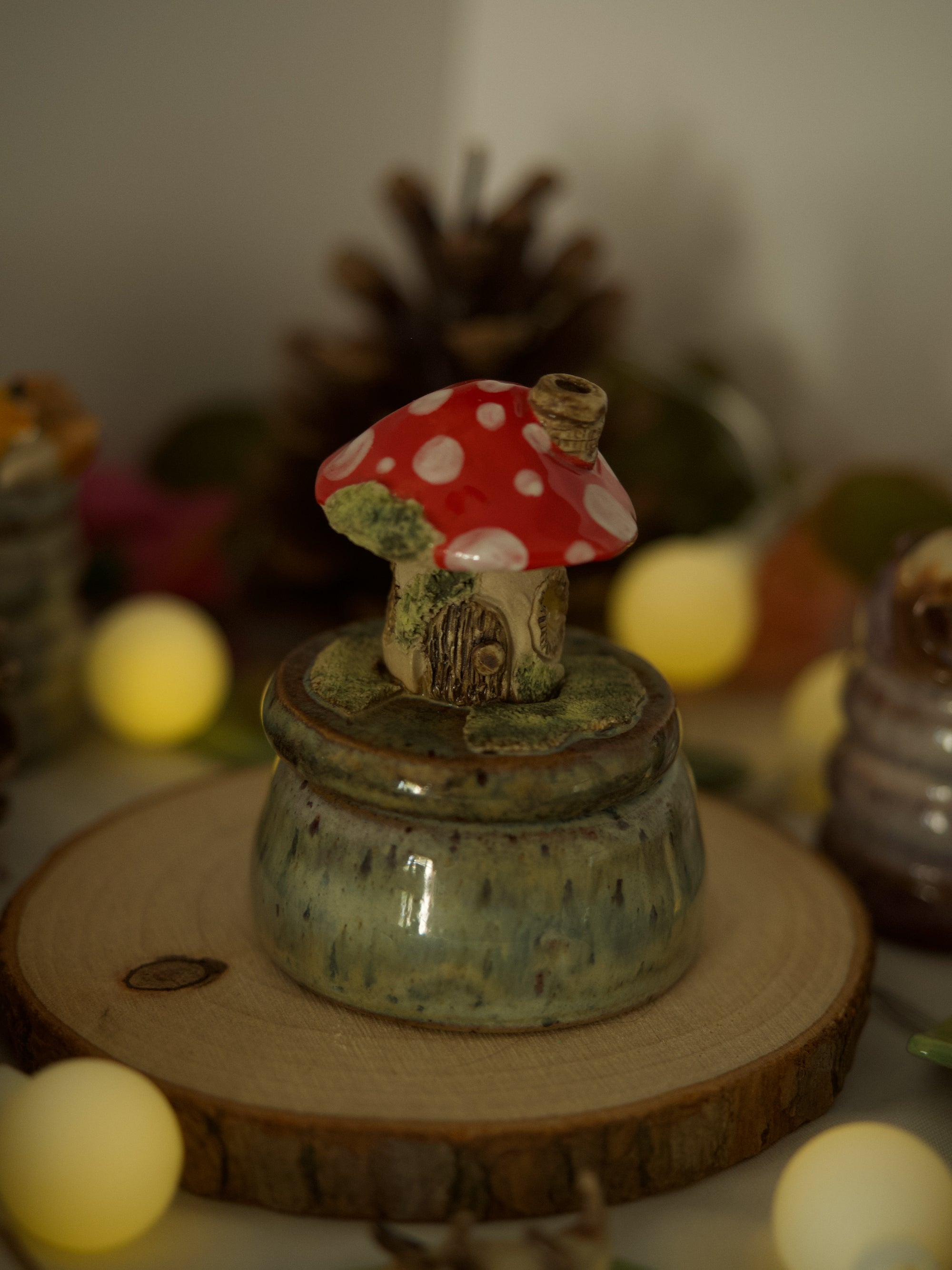 Mushroom Fairy House Trinket Pot (4cm Width x 3cm Height)