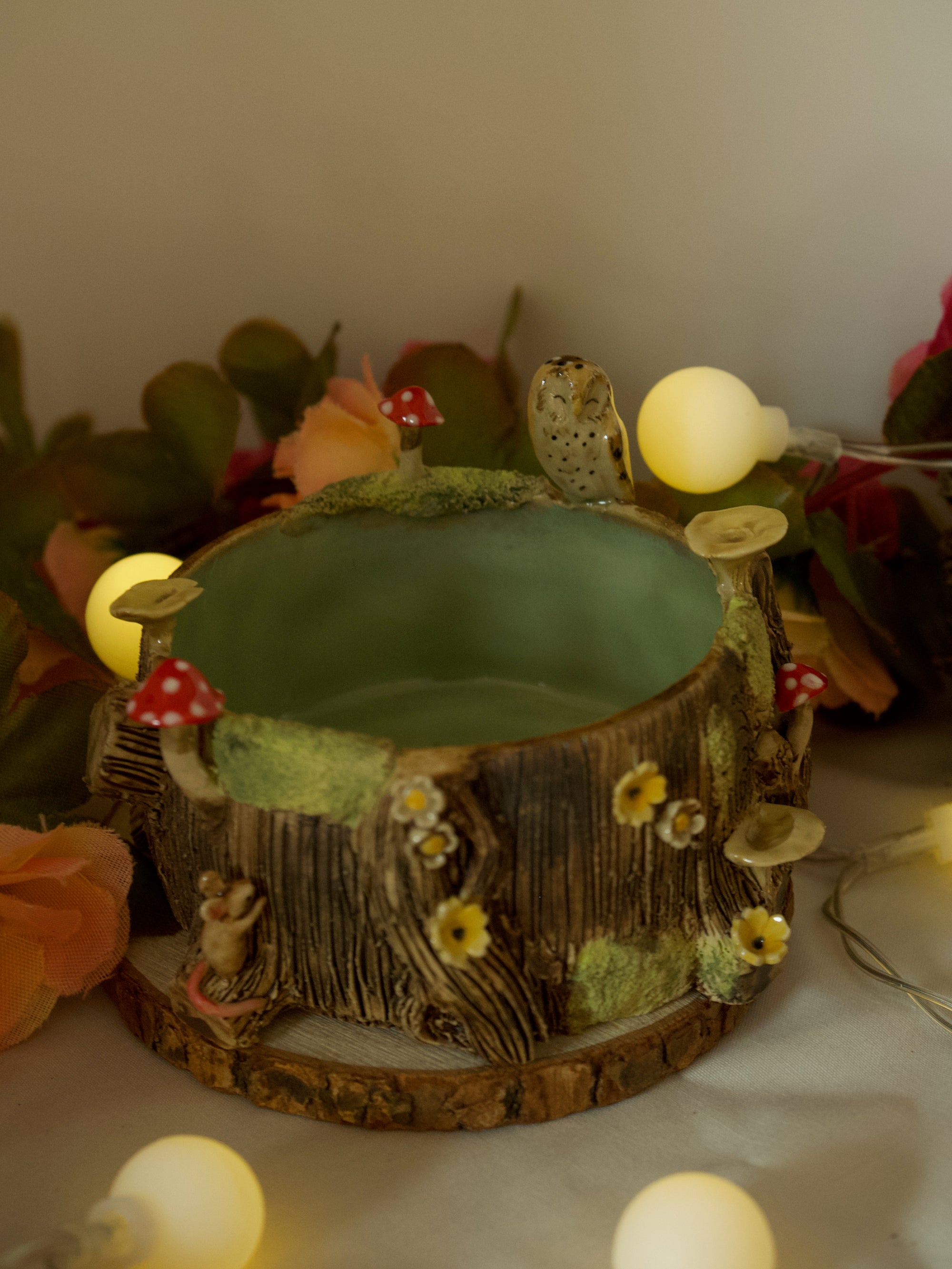 Owl and Mouse Tree Stump Trinket (7cm Width x 4cm Height)