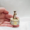 Weasel Spring Pot