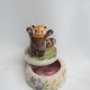 Small Red Panda Stretching Pot