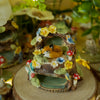 Woodland Tree Stump Floral Fox Arch (6cm height and width)
