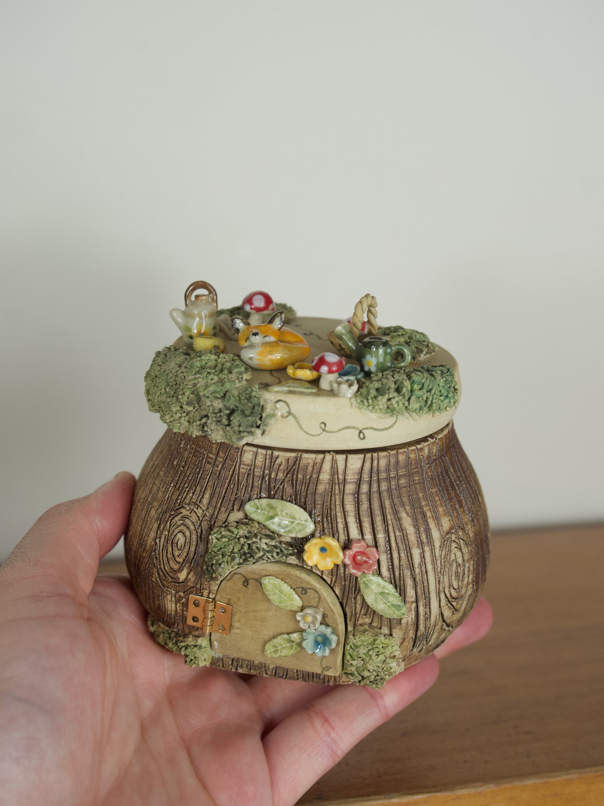 Made to Order: Large Woodland Fox Trinket Pot with Opening Door(on or before 15th August Dispatch)