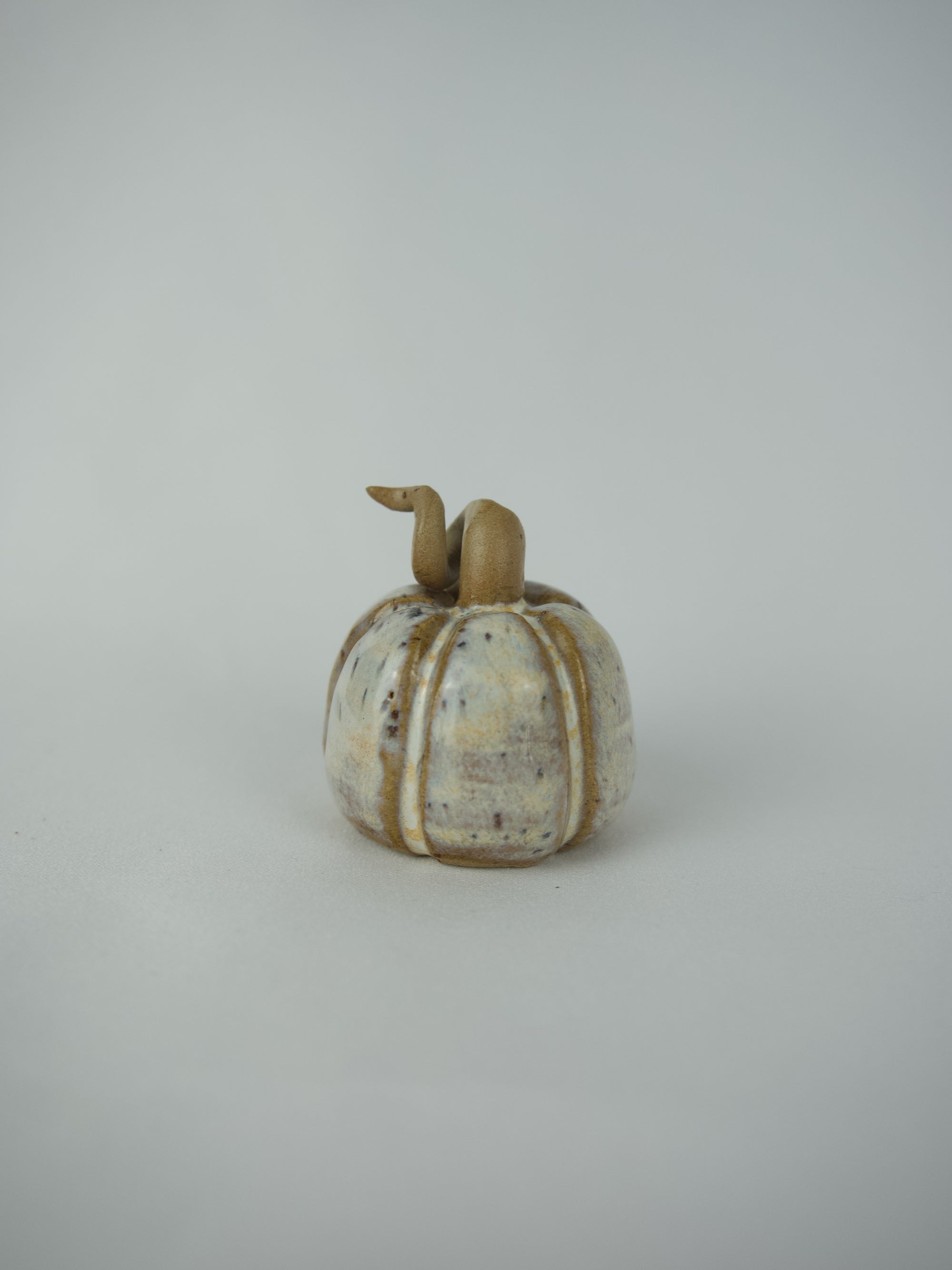 Small Pumpkin Sculptures ( option for which colour )