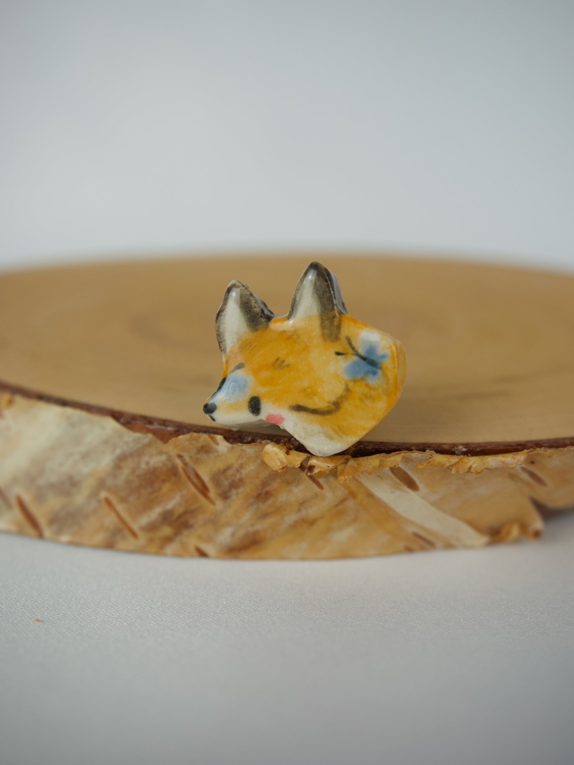 Butterly Fox Head Pin Badge