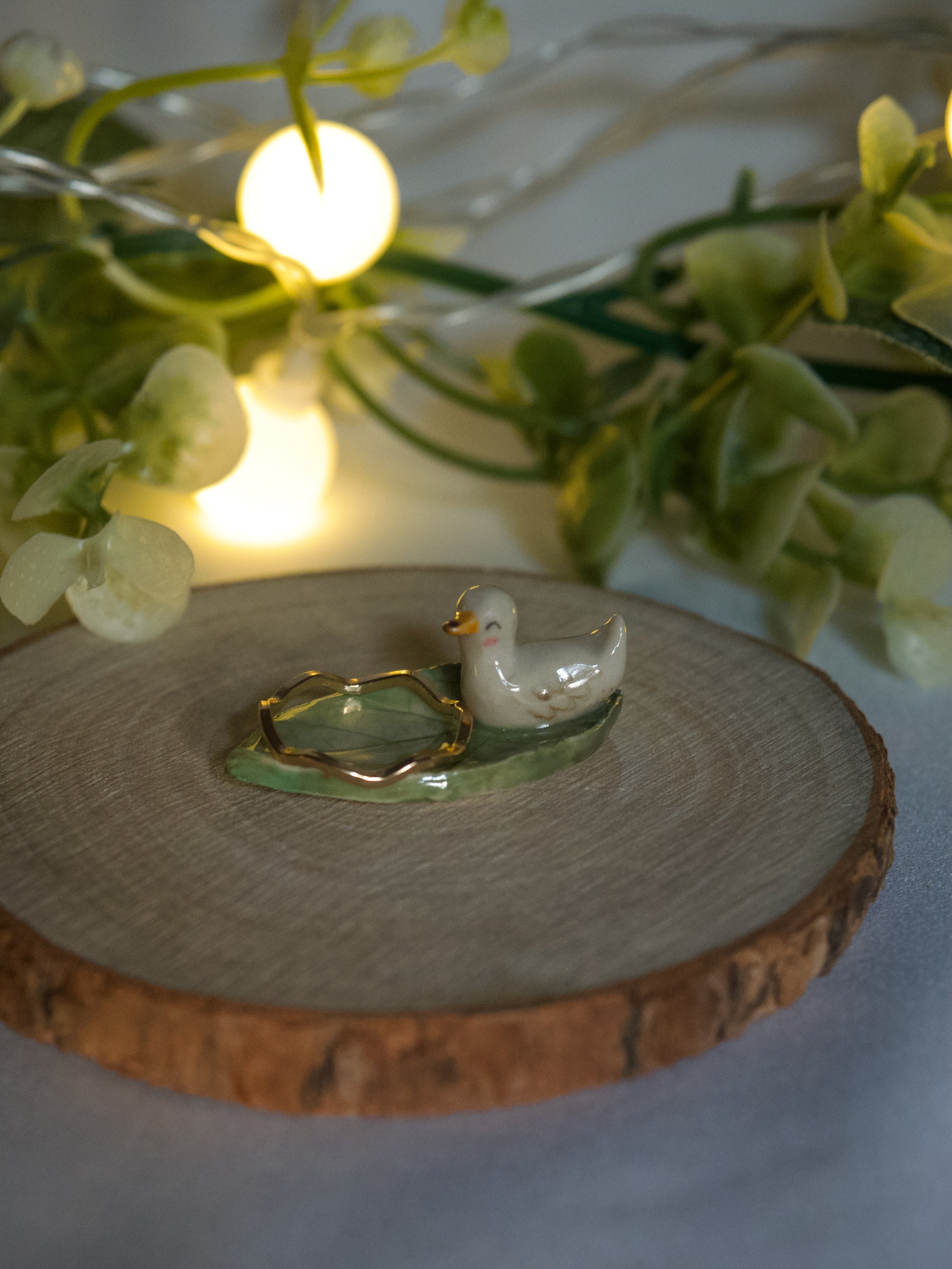 Tiny Duck version 2 Leaf Dish (4cm length x 2.5cm width)