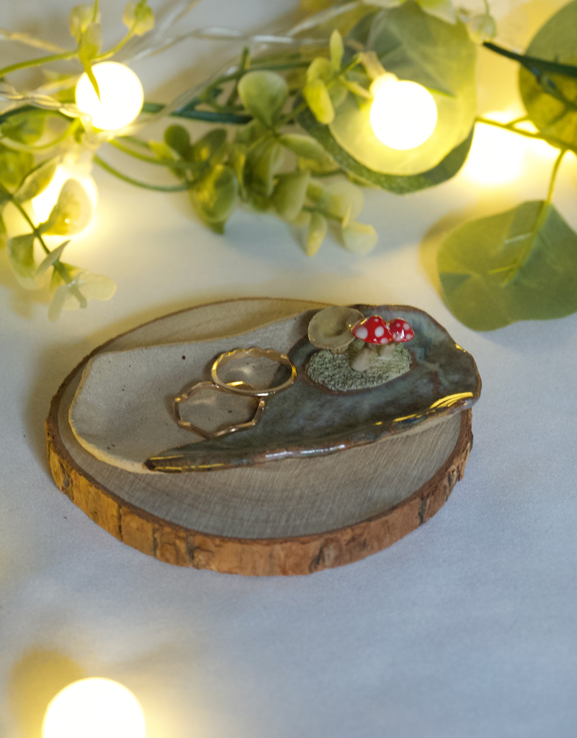 Mushroom Trinket Dish  (8cm length x 5cm width)