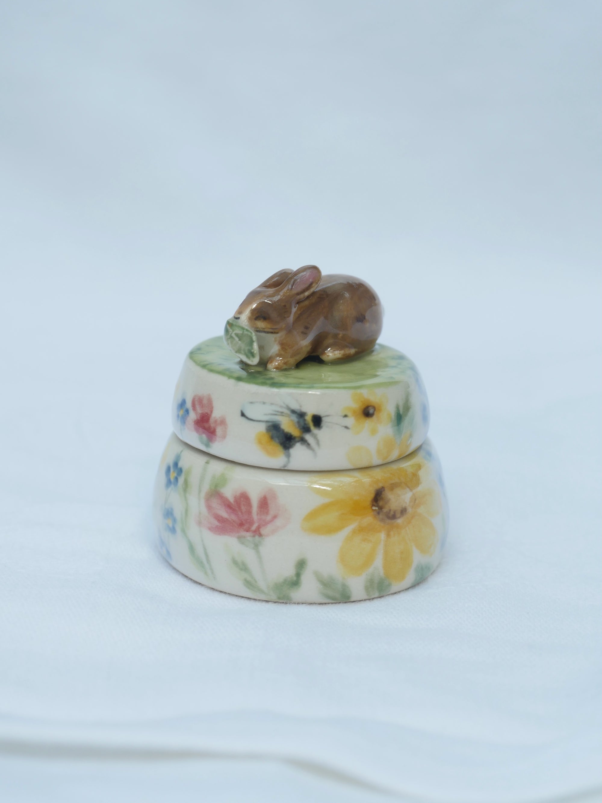 Rabbit Munching Lettuce Trinket Pot