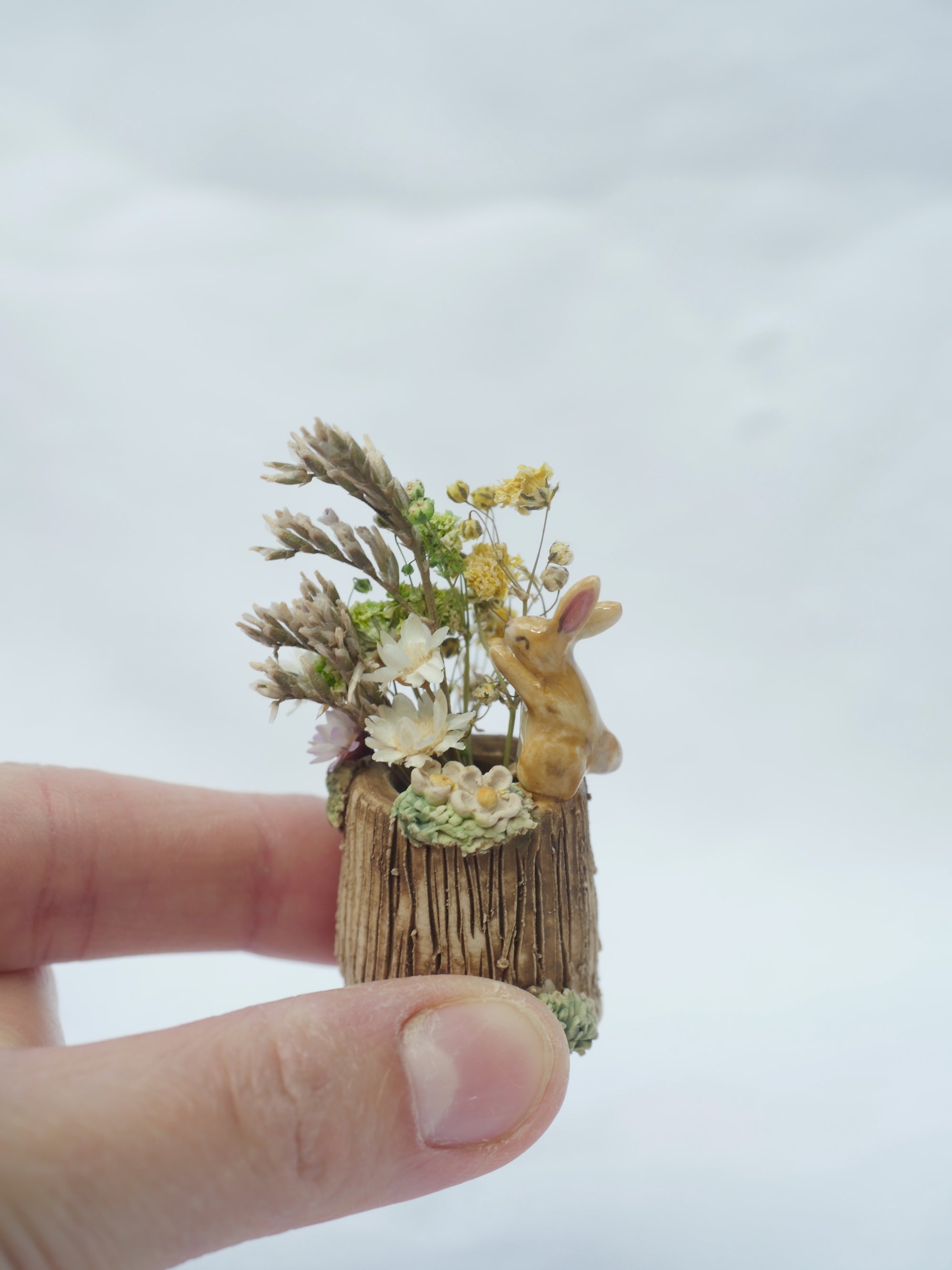 tiny Rabbit Tree Log Vase