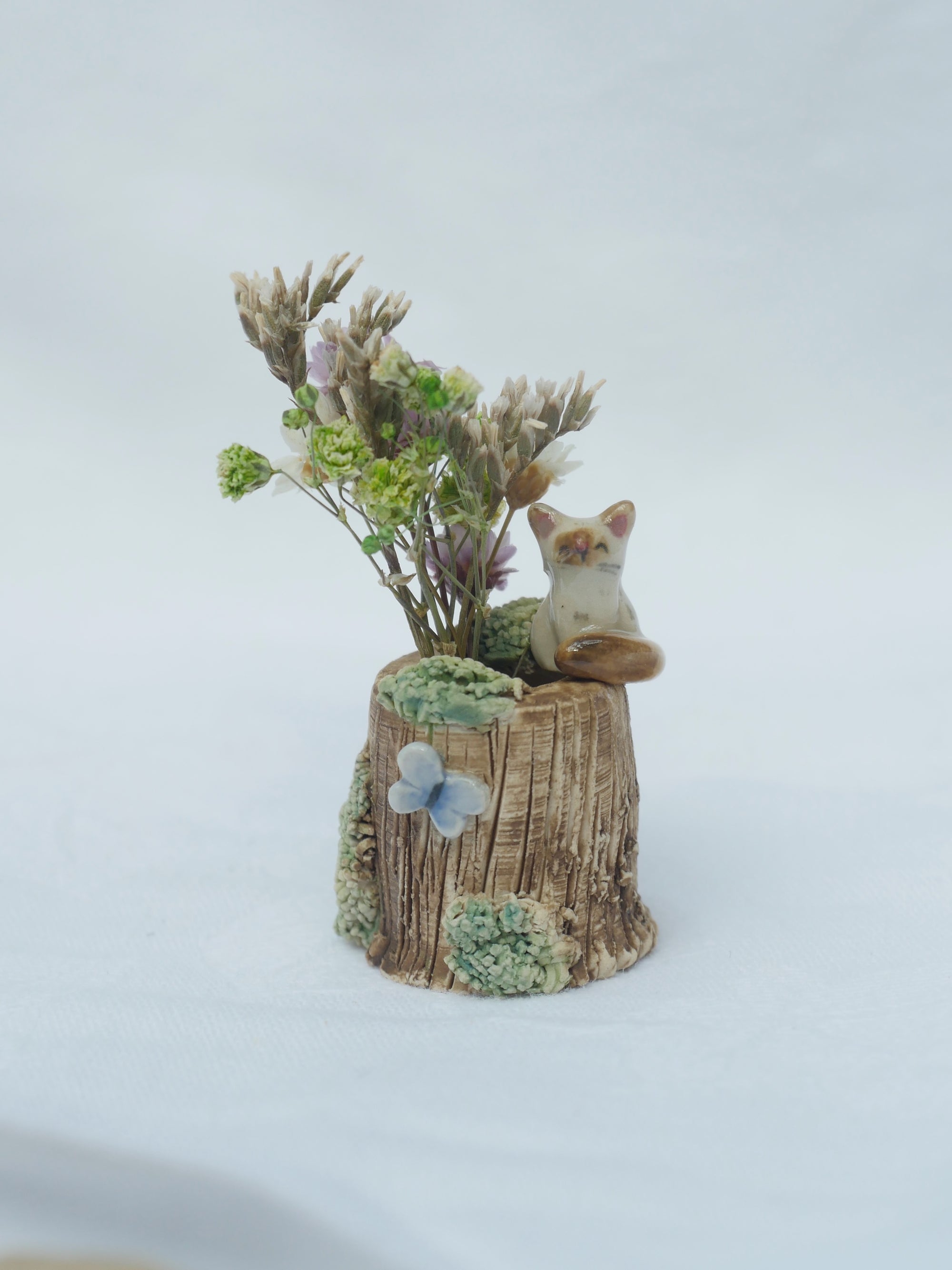 Tiny Cat Tree Log Vase
