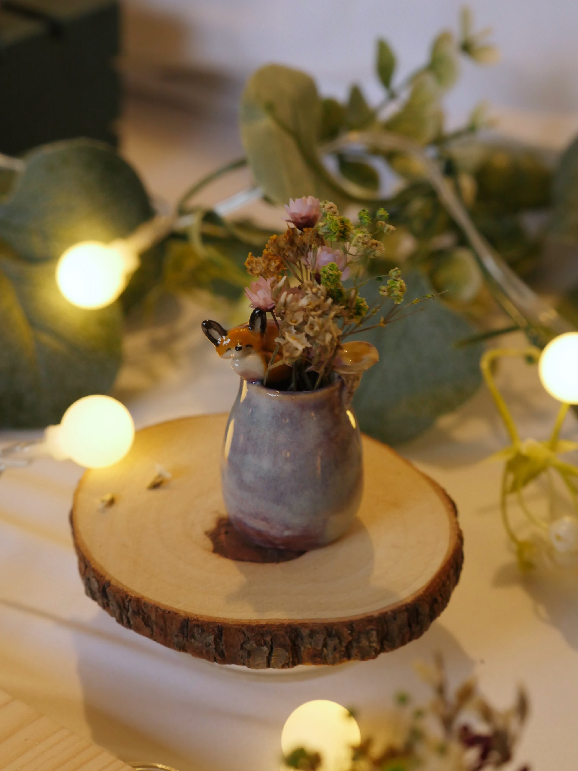 Sleepy Fox and Mushroom Vase : 4cm