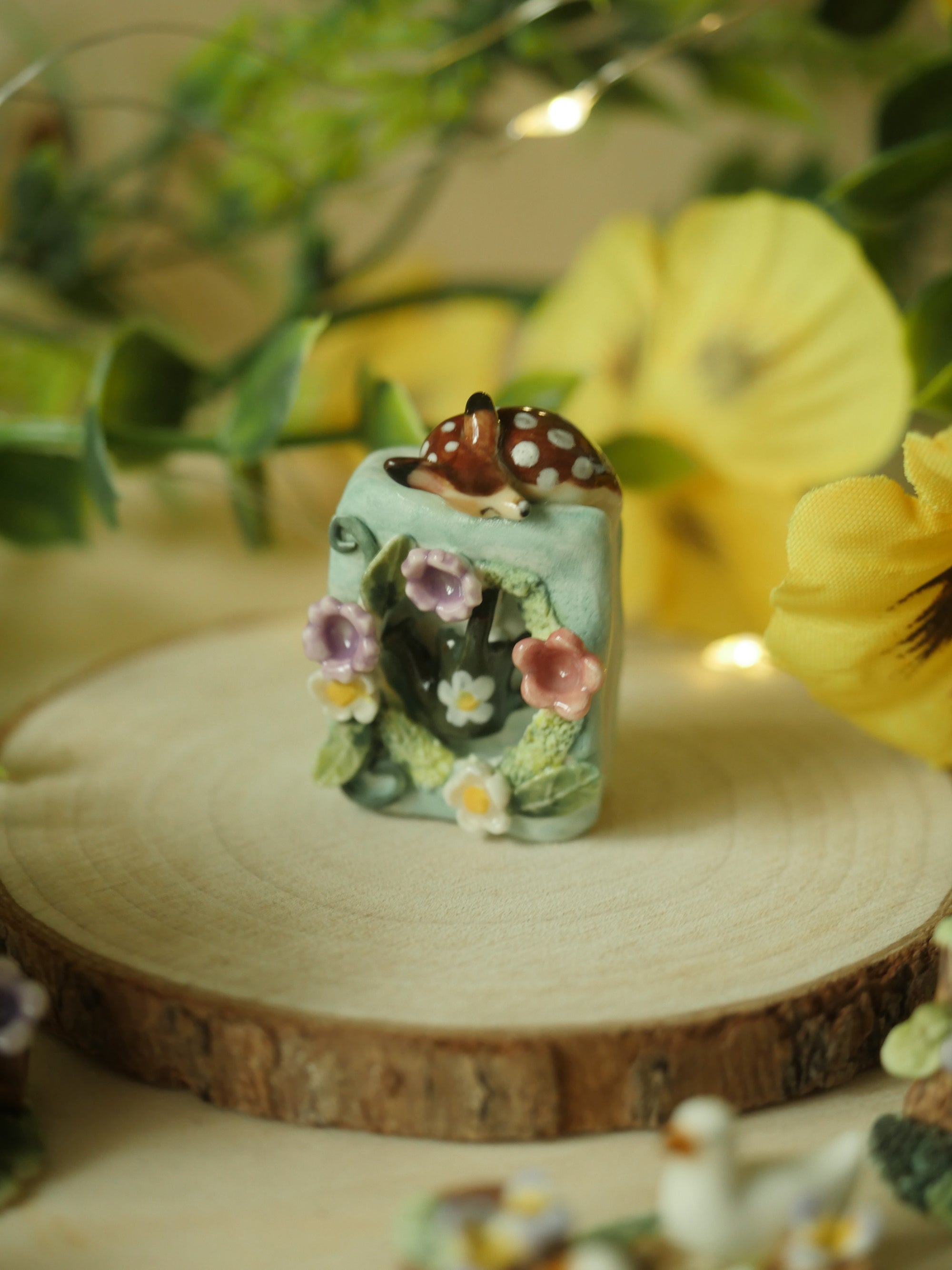 Deer Porcelain Book Sculpture (4cm Height x 3cm Width)