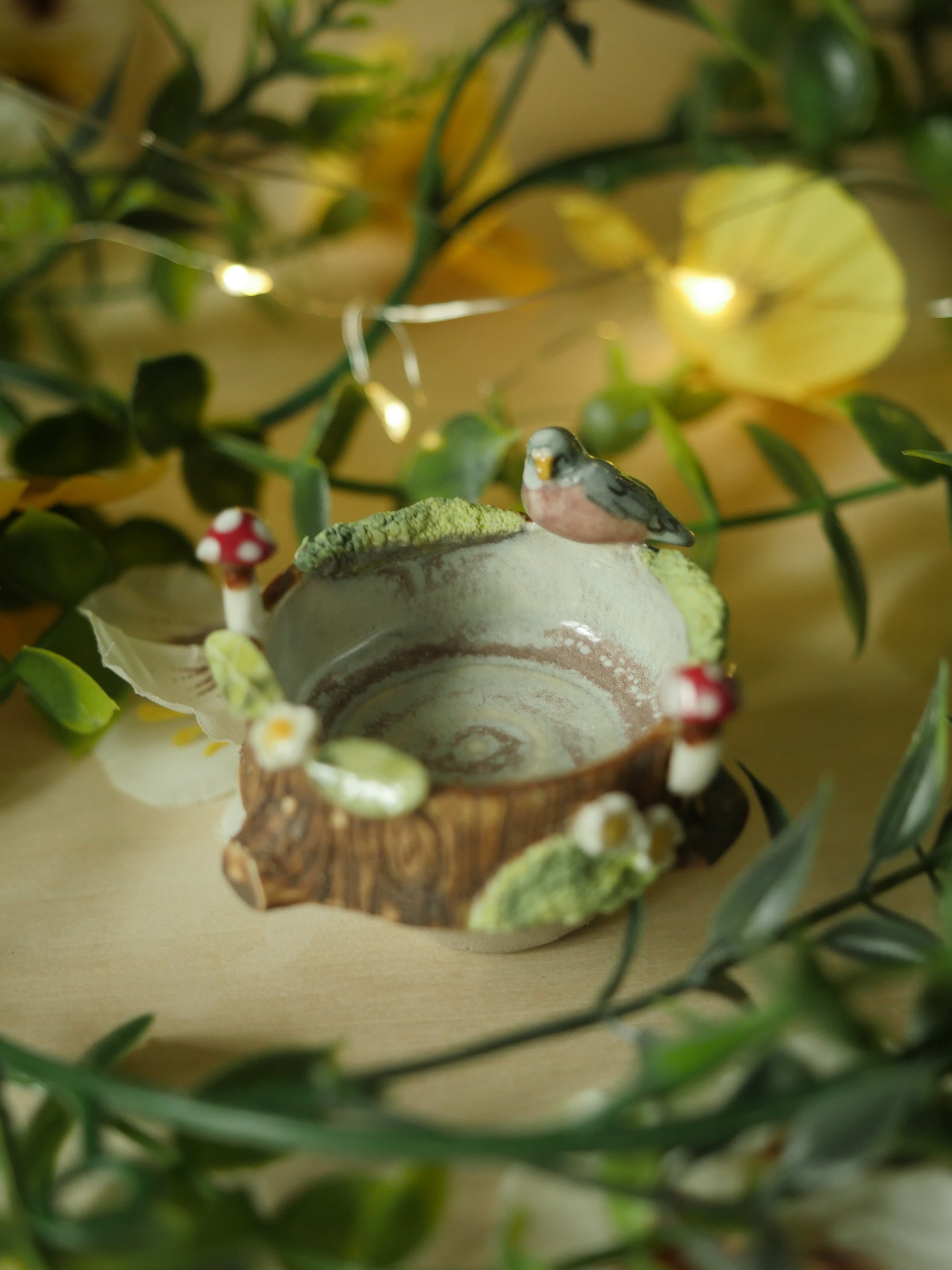 Pigeon Woodland Mini Pots (5cm width)