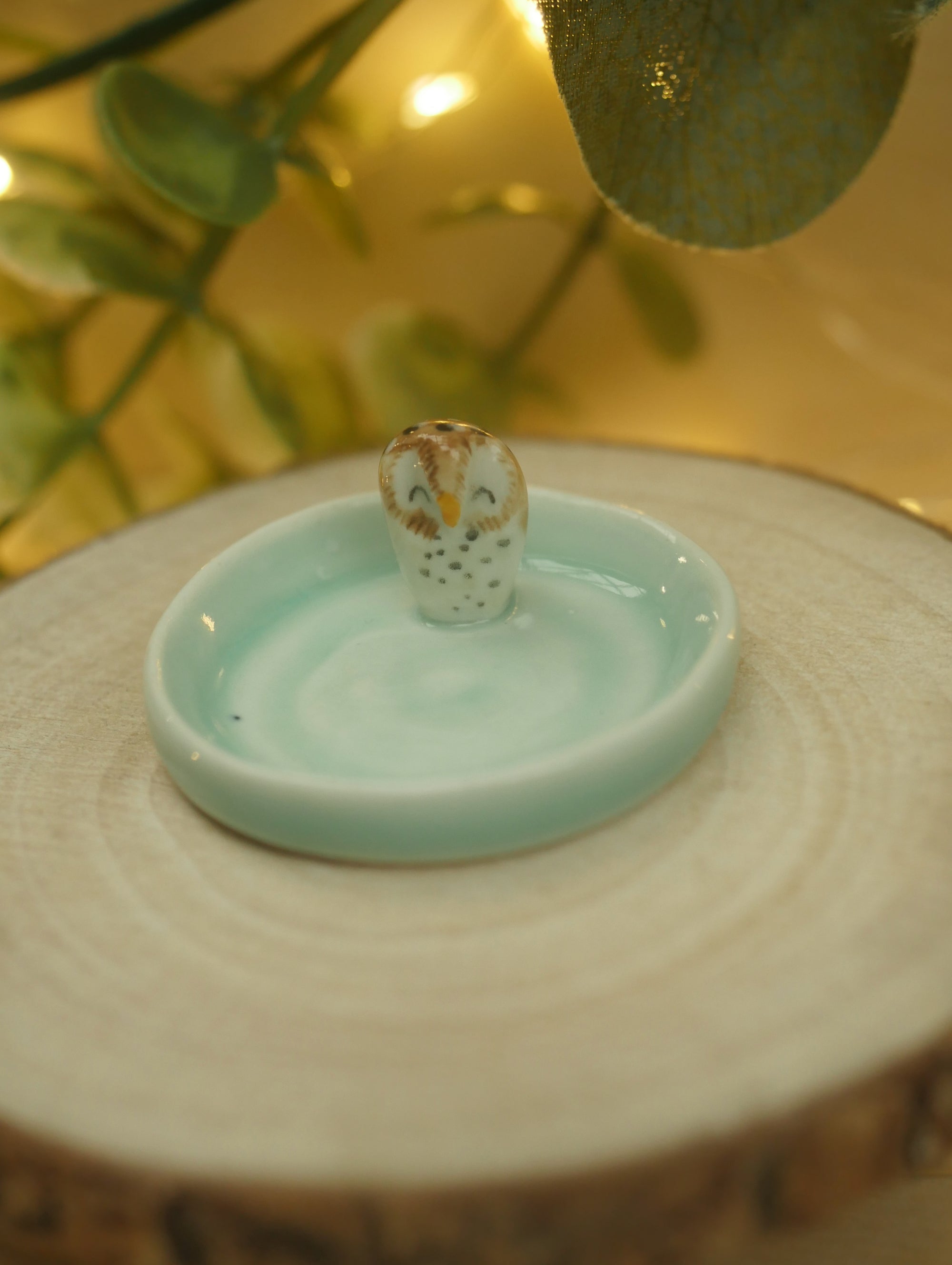 Tiny Owl Dish (4cm width)
