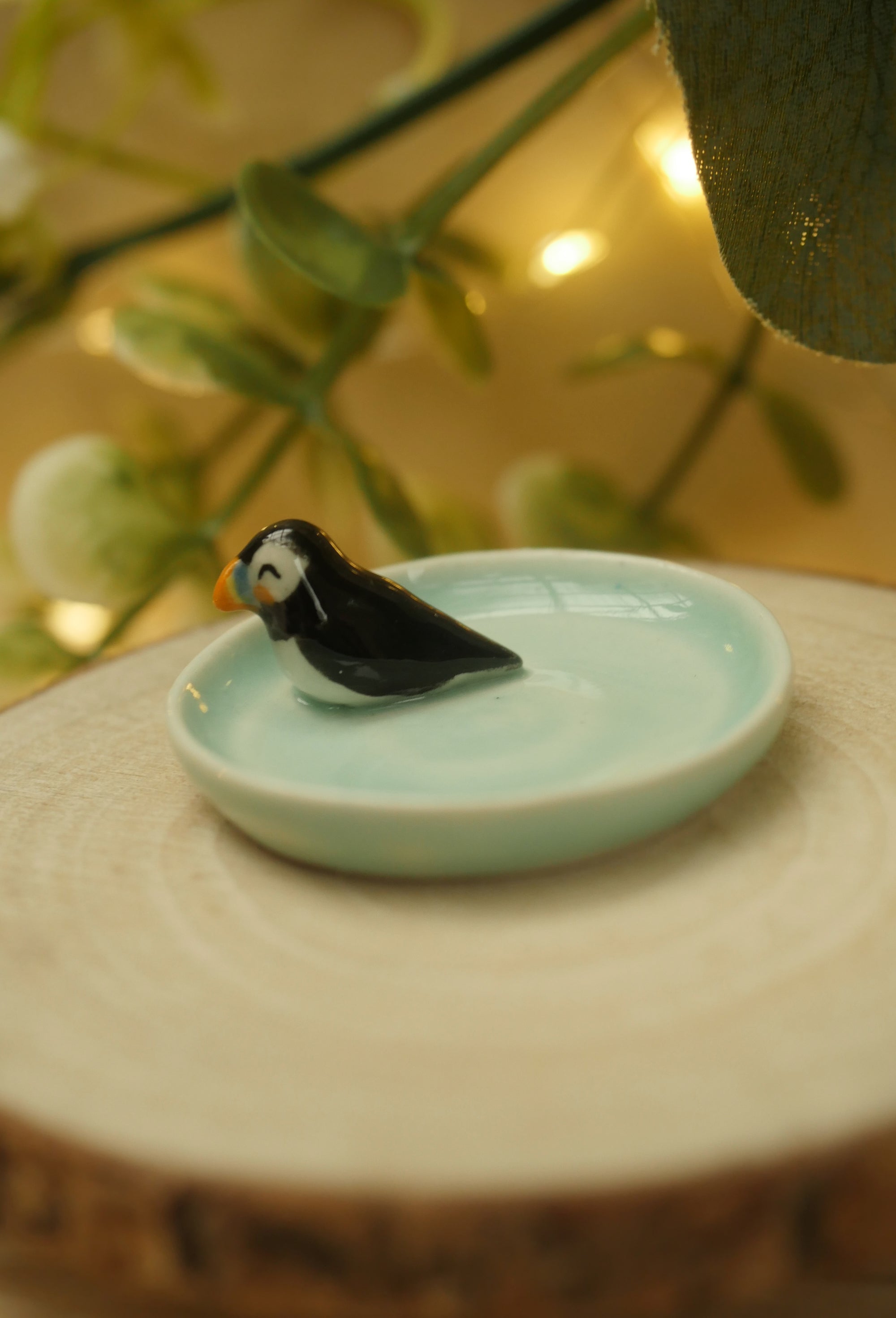 Tiny Puffin Version 2 Dish (4cm width)