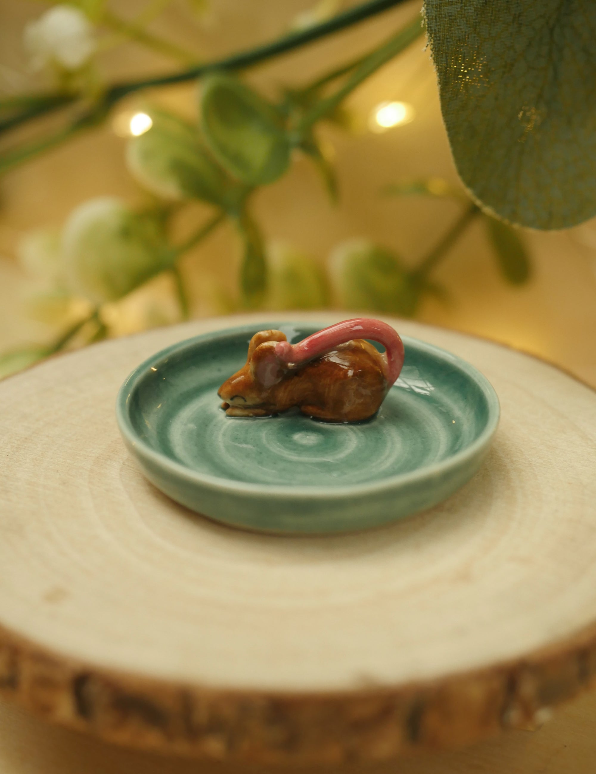 Tiny Mouse Version 2 Dish (4.5cm width)