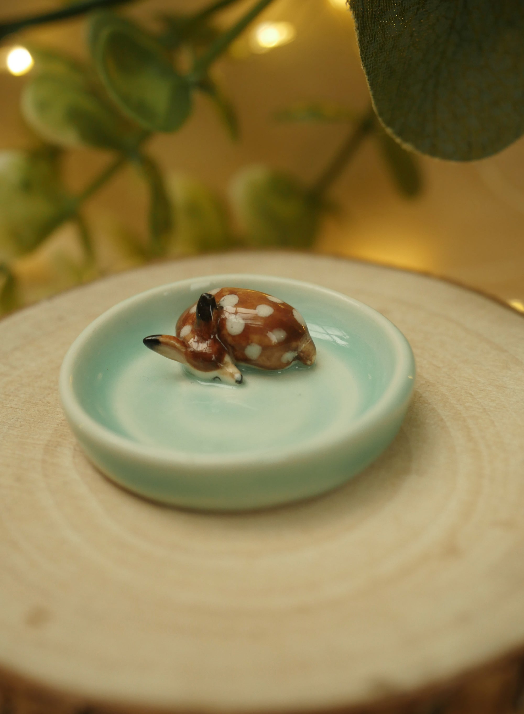 Tiny Deer Dish (4cm width)