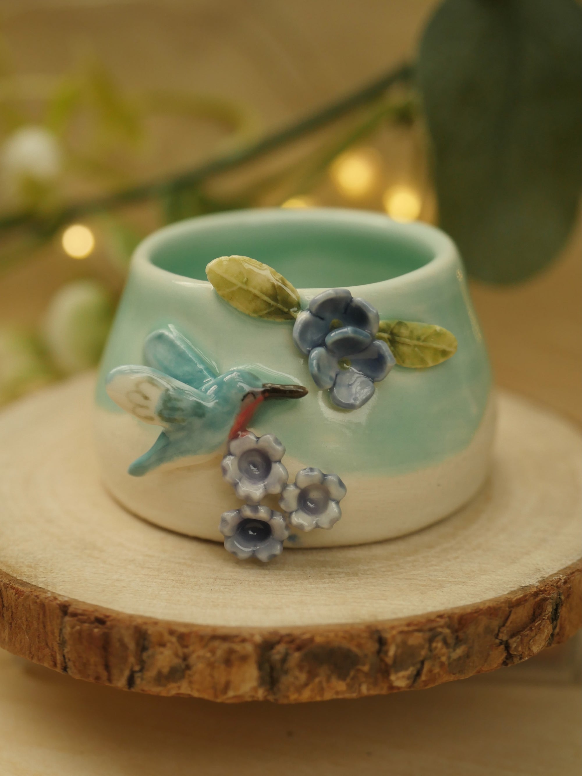 Hummingbird Vessel (4cm width x 3cm height)