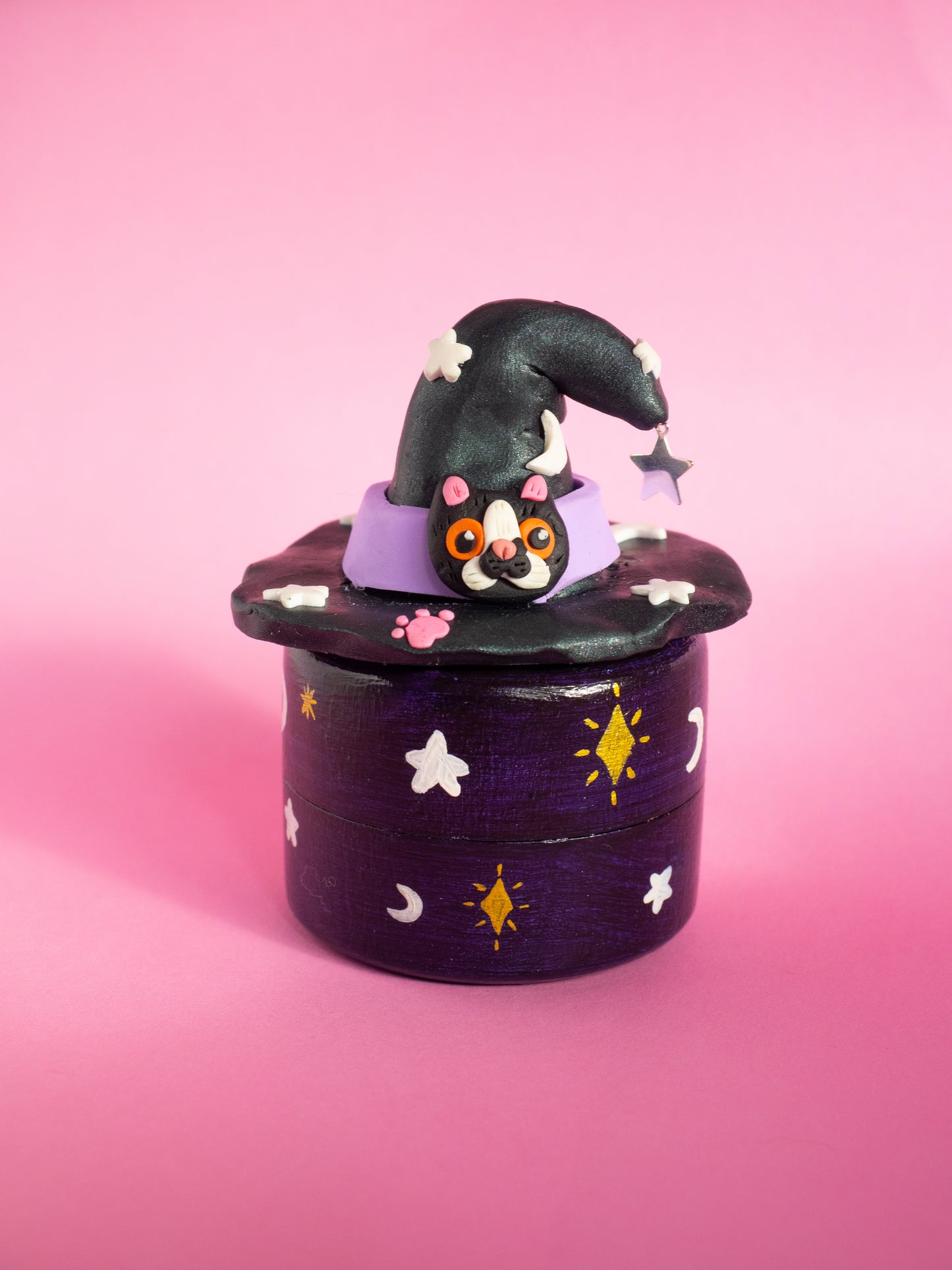 Pot 3: Witchy Cat Hat